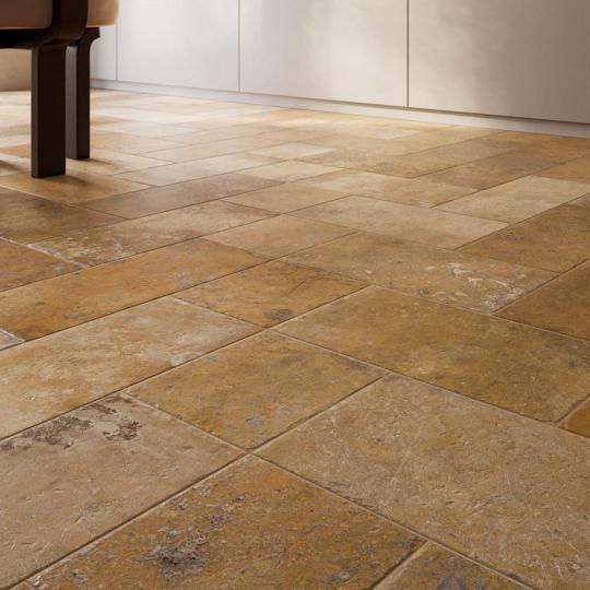 zlty rustikalny mediteransky obklad dlazba kamenity efekt rustikalny okraj rozne rozmery kachlicka podlahova dlazba kuchyna terasa proti smyku mrazuvzdorny obyvacka obklady klasicky elegantny cir cotto del campiano.jpg